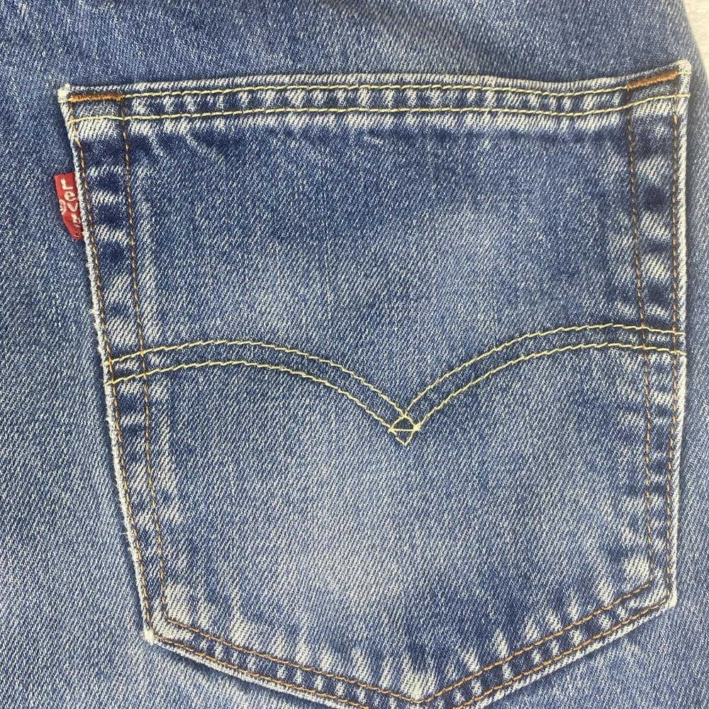 Levis Jeans Mens 40 X 32 Blue 550‎ Relaxed Tapered American Cowboy Ranch Y2K - Picture 9 of 13